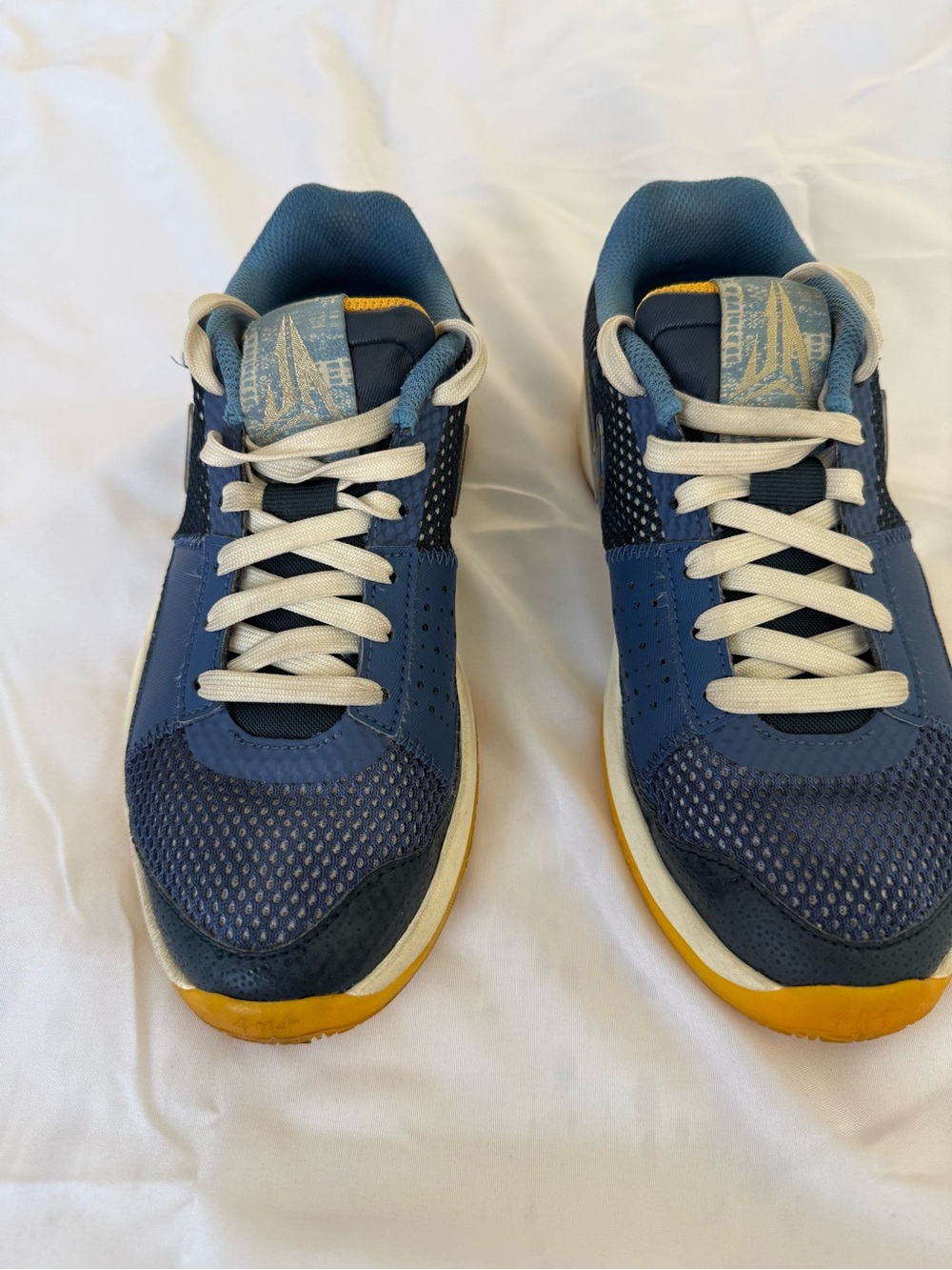 Nike Kids Blue and Yellow Sneakers